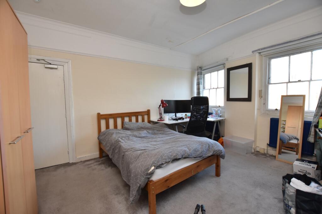 Additional property image - Berkeley Crescent, Clifton, BS8 1HA