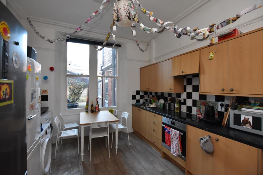 Additional property image - Chapel Green Lane, Redland, BS6 6UA