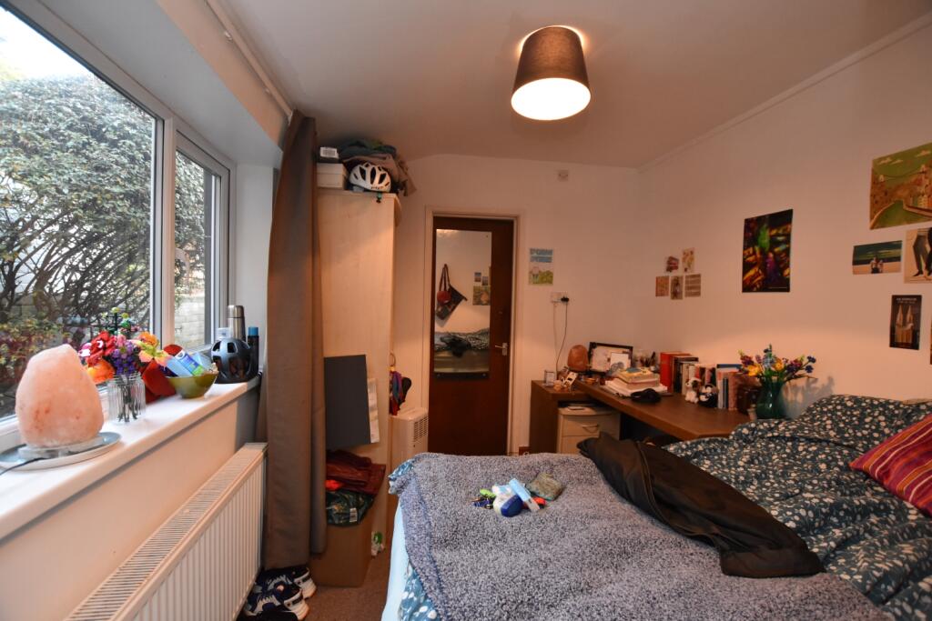 Additional property image - Chapel Green Lane, Redland, BS6 6UA