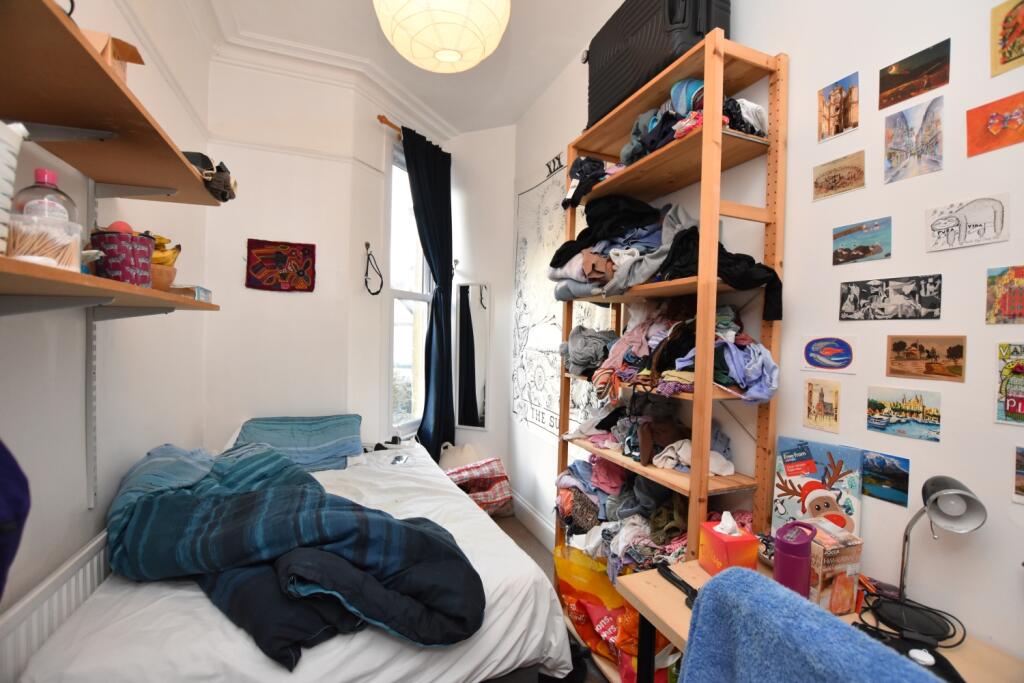 Additional property image - Chapel Green Lane, Redland, BS6 6UA