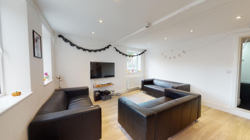 Additional property image - Room 3, Hotwell Road, BS8 4SA