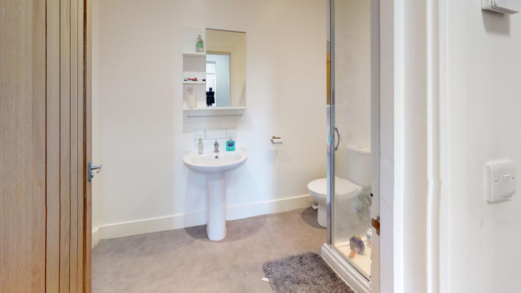 Additional property image - Room 5, Hotwell Road, BS8 4SA