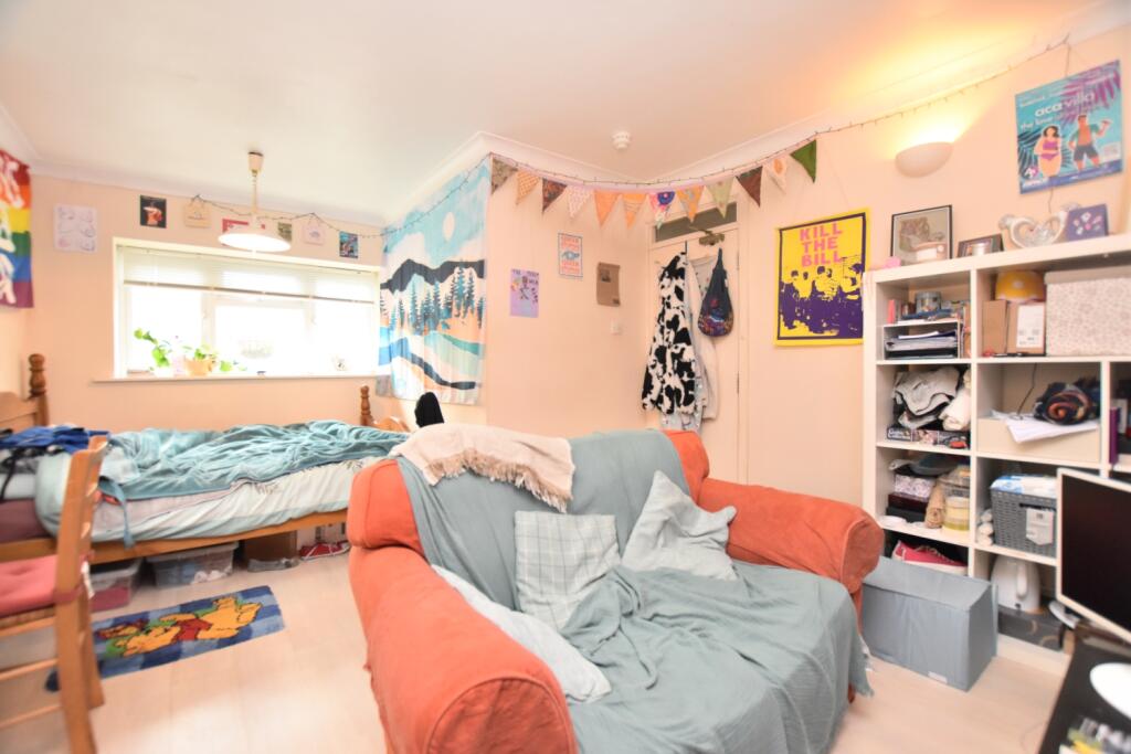 Additional property image - Garden Flat, Worrall Road, Clifton, BS8 2TX