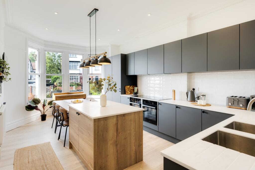 Main image of property: Redland Road, Bristol, BS6