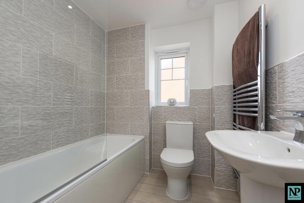 Additional property image - Meadow Way, Tamworth, B79