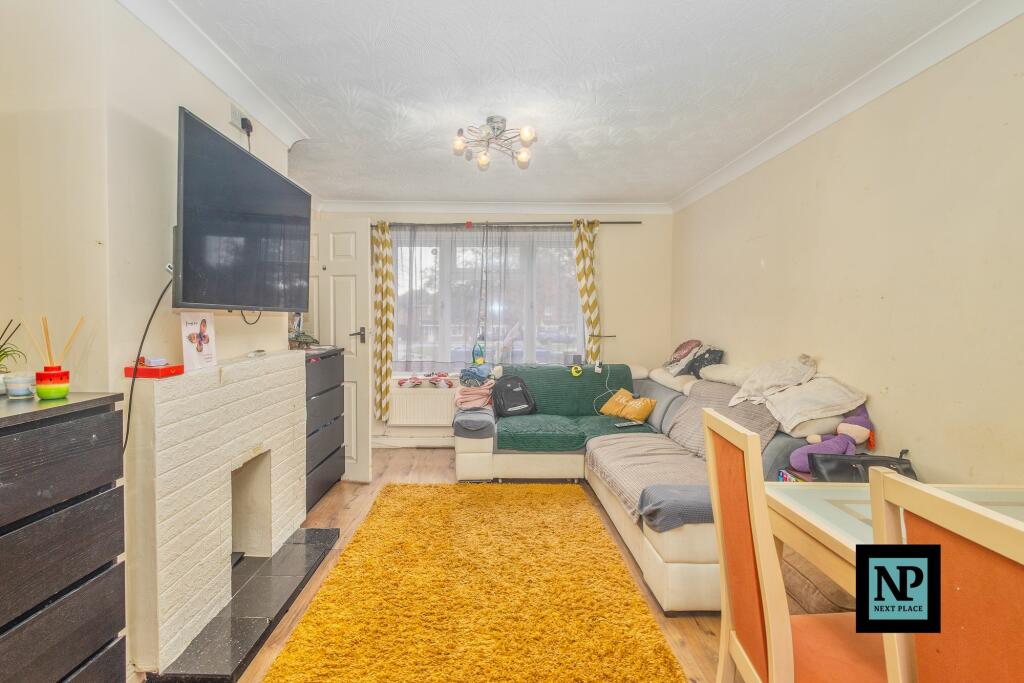 Additional property image - Milton Avenue, Tamworth, B79