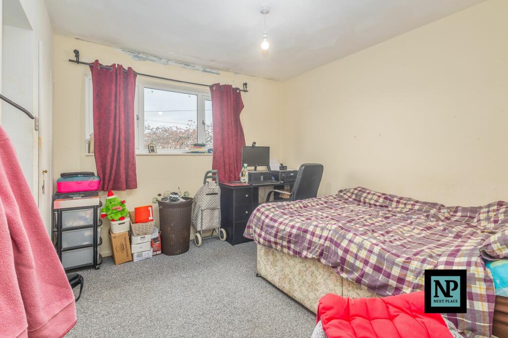 Additional property image - Milton Avenue, Tamworth, B79