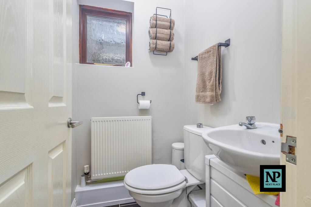 Additional property image - Lindisfarne, Glascote, B77