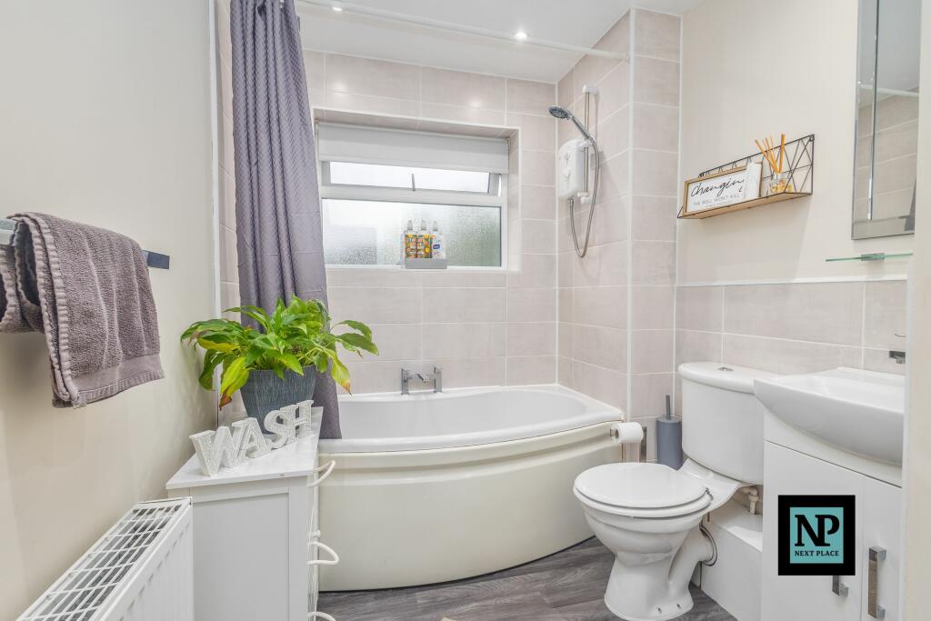 Additional property image - Lindisfarne, Glascote, B77