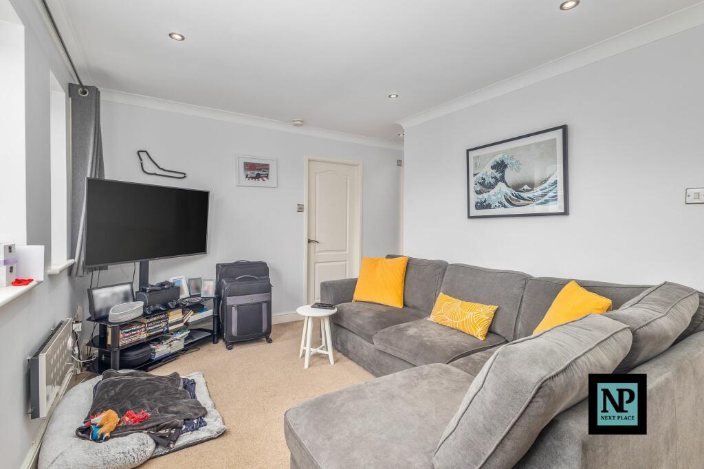 Additional property image - Woburn, Glascote, B77