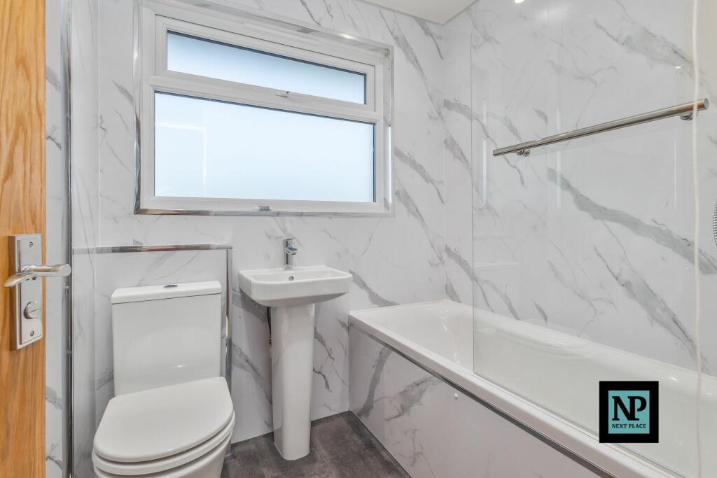 Additional property image - Mildenhall, Tamworth, B79