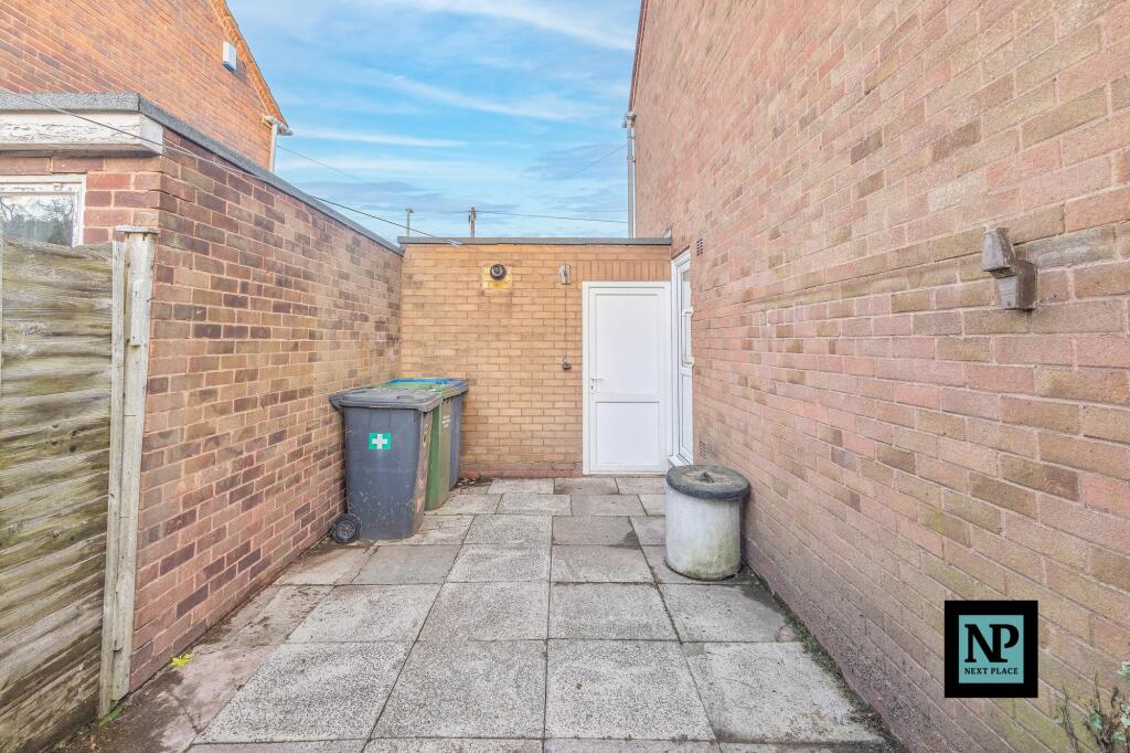 Additional property image - Mildenhall, Tamworth, B79