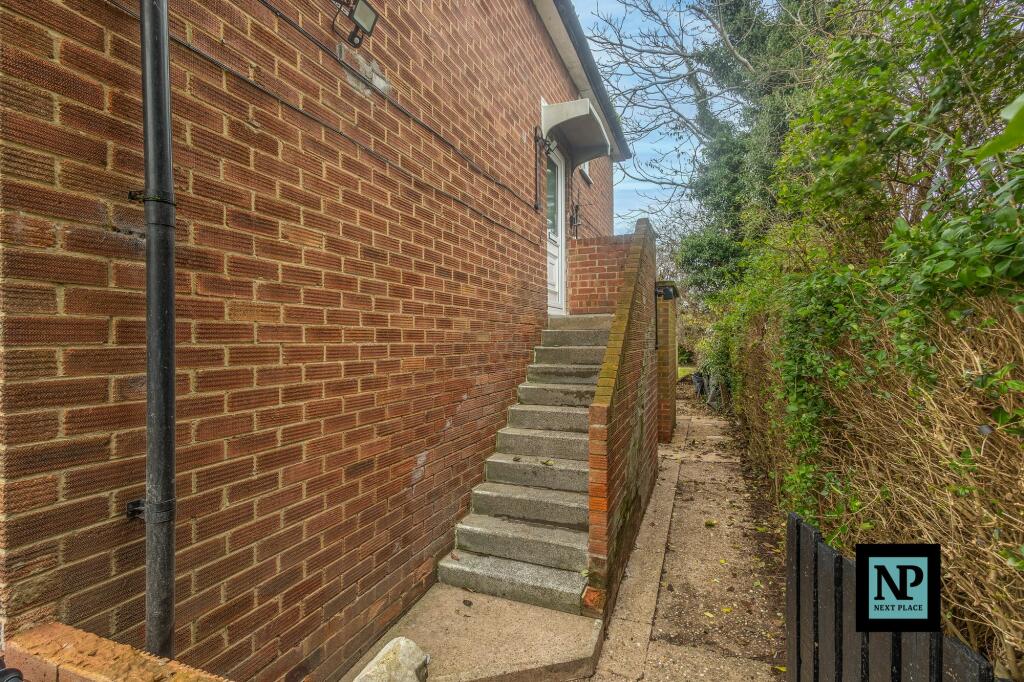 Additional property image - Sutton Avenue, Tamworth, B78