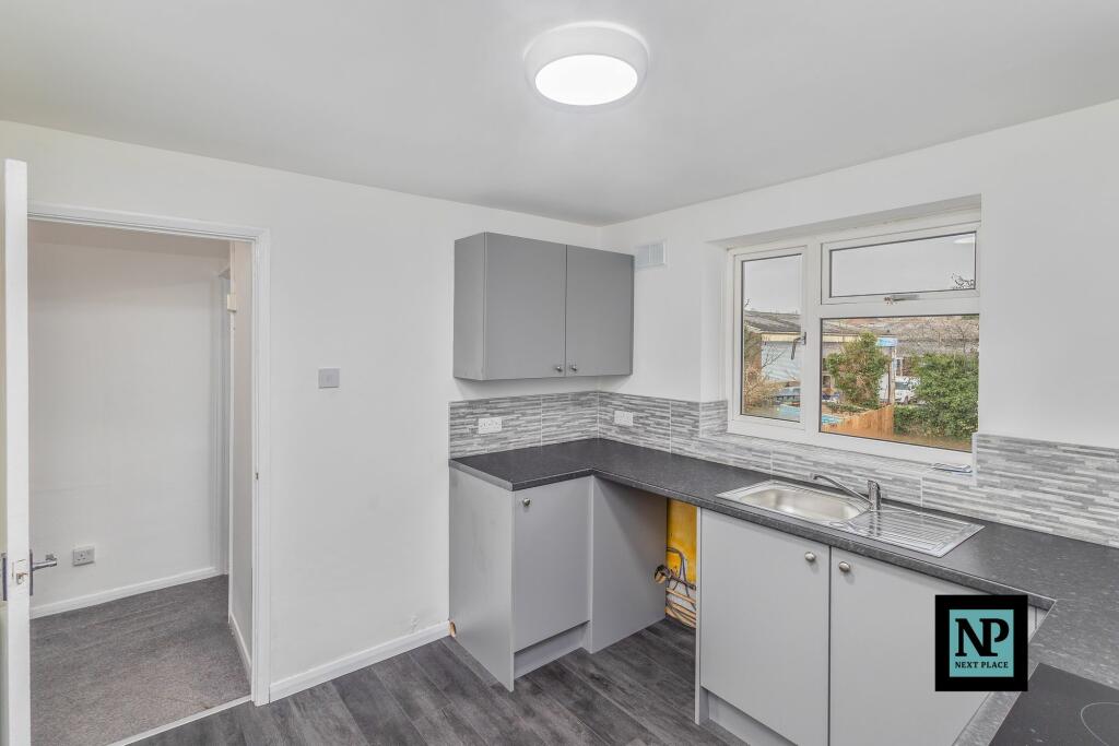 Additional property image - Sutton Avenue, Tamworth, B78