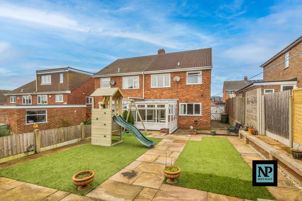 Additional property image - Mill Crescent, Kingsbury, B78