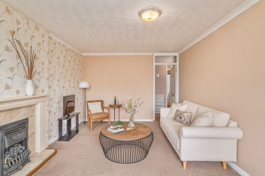 Additional property image - Quince, Tamworth, B77