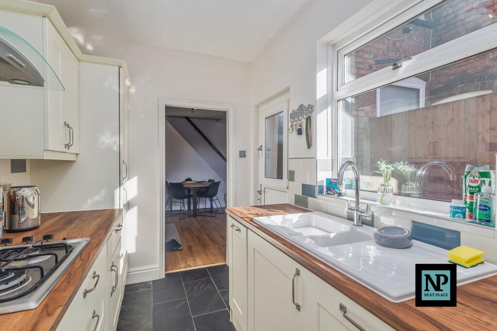 Additional property image - Tamworth Road, Two Gates, B77