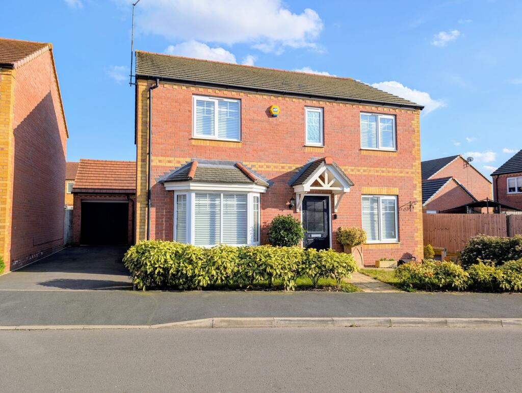 Main image of property: Hoo Walk, Polesworth, B78