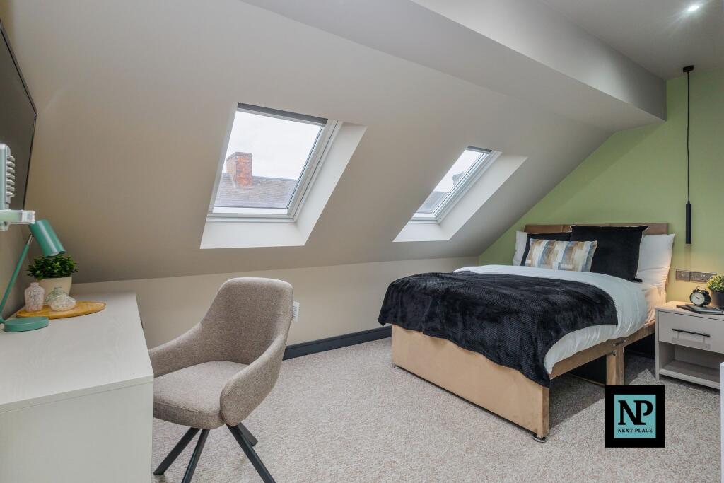 Main image of property: Alfred Street, Tamworth, B79