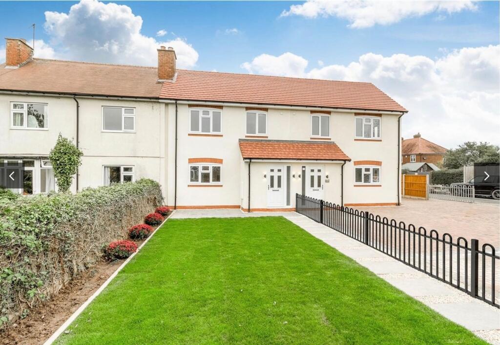 Main image of property: Austrey Lane, Newton Regis, B79