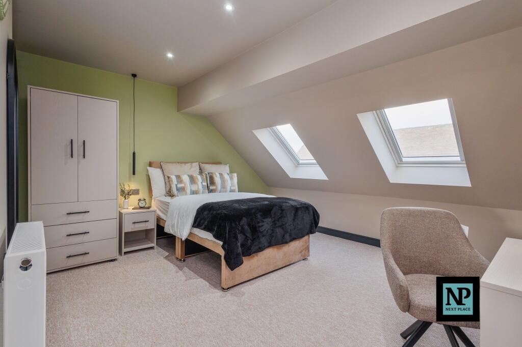 Main image of property: Alfred Street, Tamworth, B79