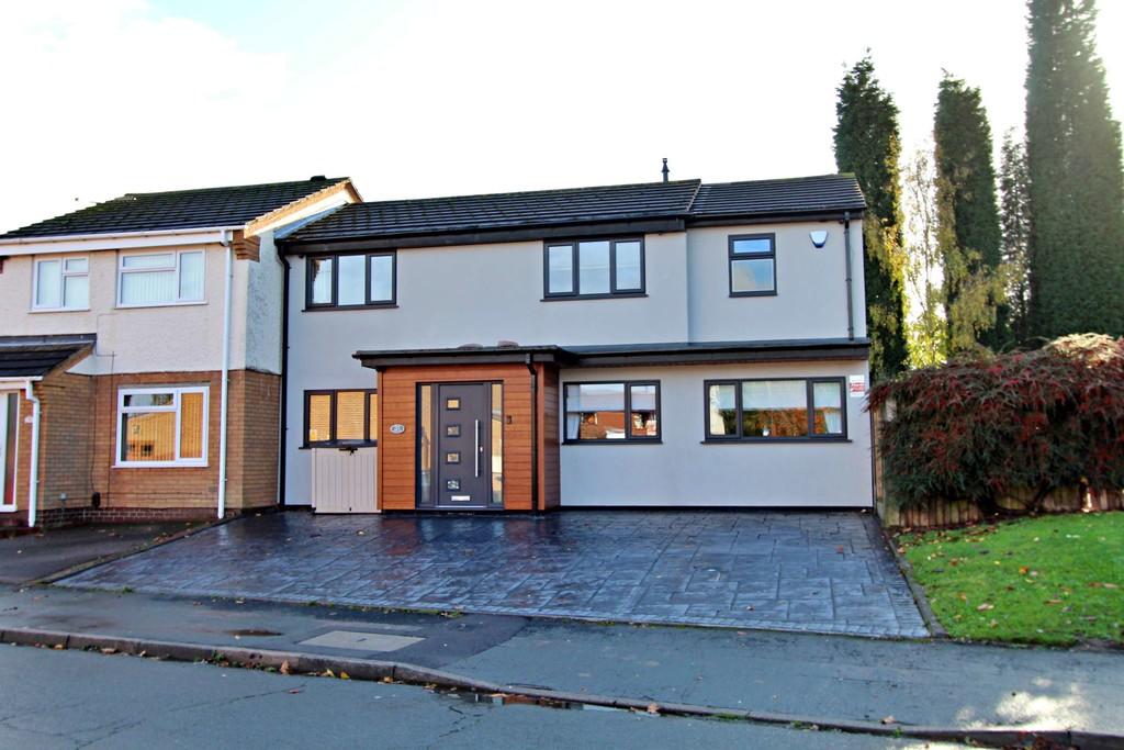4 bedroom semidetached house for sale in Cadogan Road, Dosthill, B77