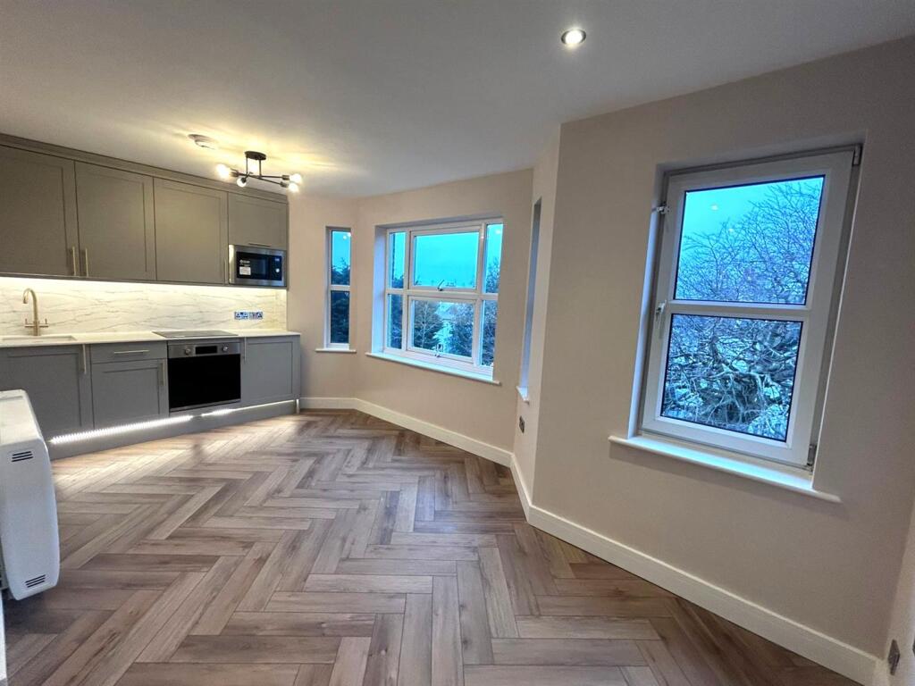 Additional property image - Steyning Court, Hove