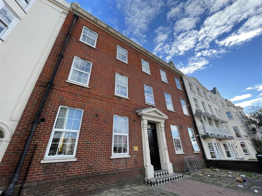 Main image of property: Richmond Place, Brighton