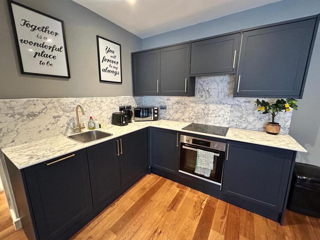 Main image of property: Middle Street, Brighton