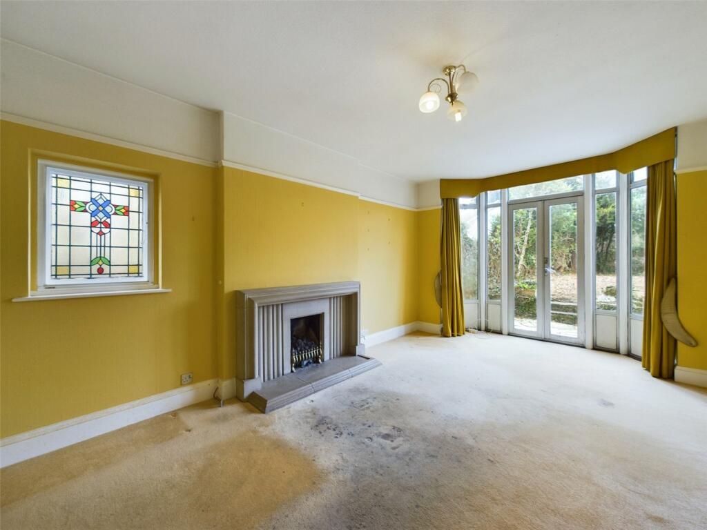 Additional property image - Uphill Road South, Uphill, Weston-Super-Mare, North Somerset, BS23
