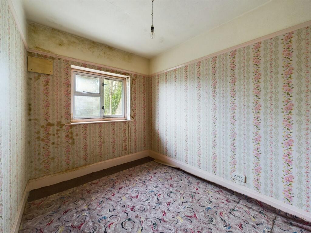 Additional property image - Uphill Road South, Uphill, Weston-Super-Mare, North Somerset, BS23