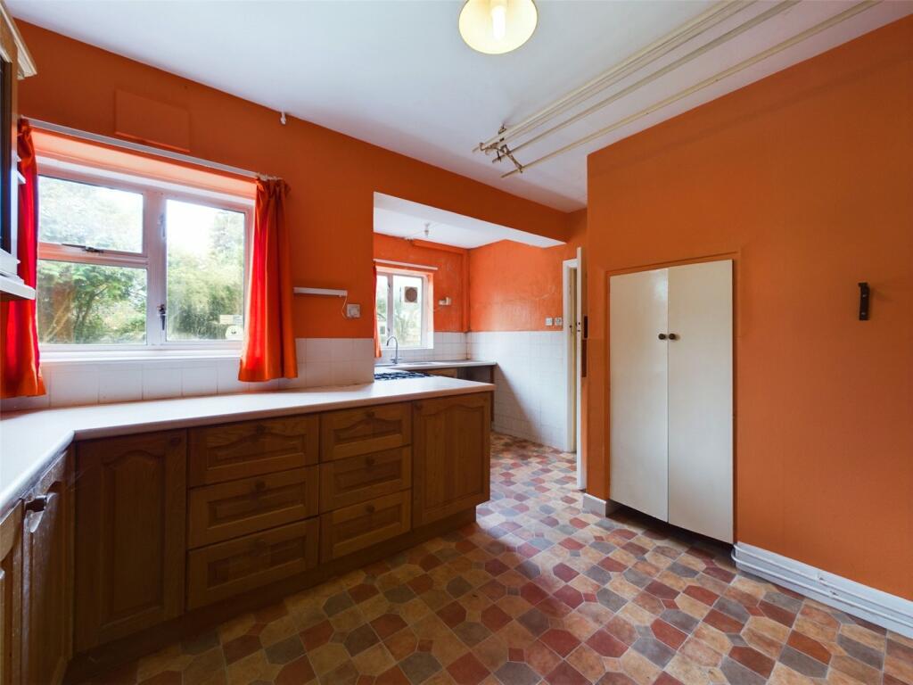 Additional property image - Uphill Road South, Uphill, Weston-Super-Mare, North Somerset, BS23