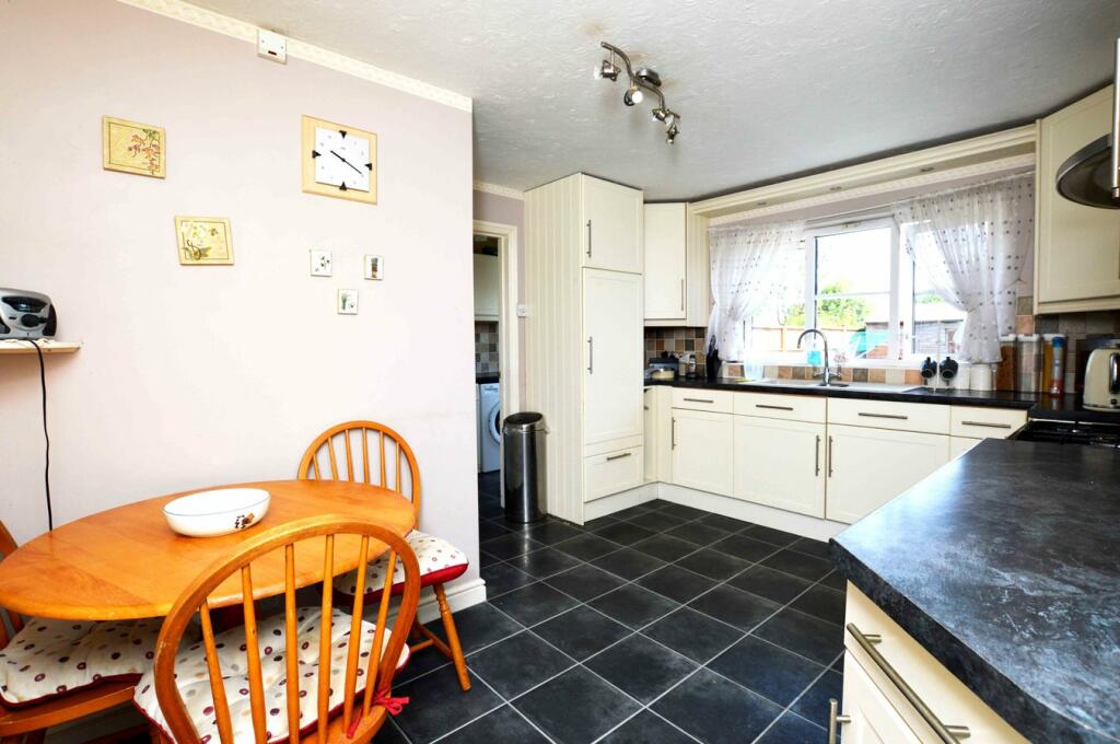 3 bedroom bungalow for sale in Ash Lane, Down Hatherley, Gloucester, GL2