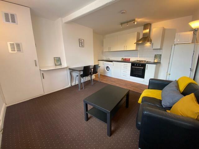 Main image of property: Almondbury Bank, Huddersfield, West Yorkshire, HD5