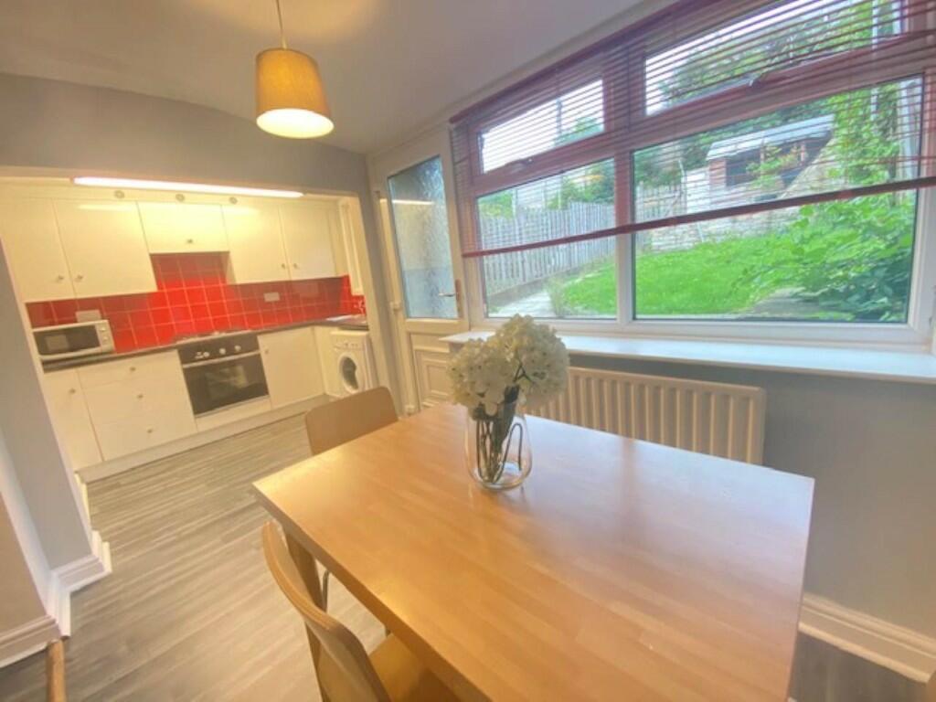 Main image of property: Dog Kennel Bank, Huddersfield, West Yorkshire, HD5