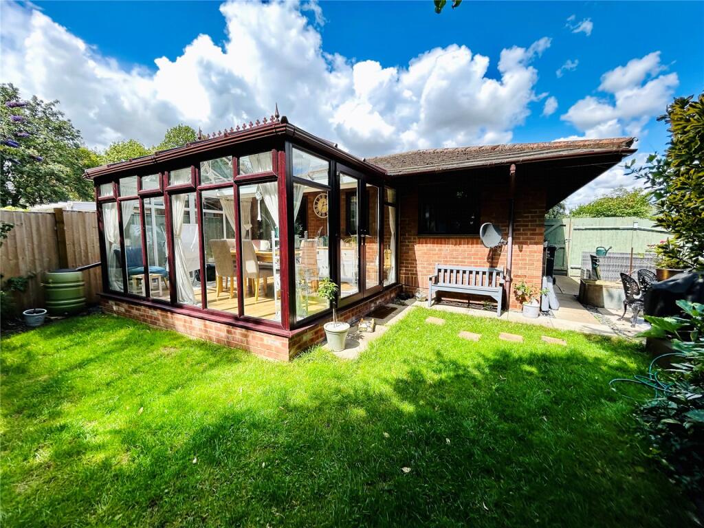 Main image of property: Wratten Road East, Hitchin, SG5