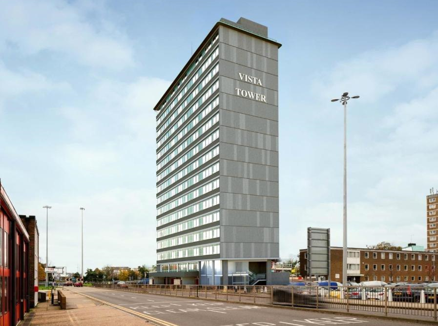 Main image of property: Vista Tower, SG1