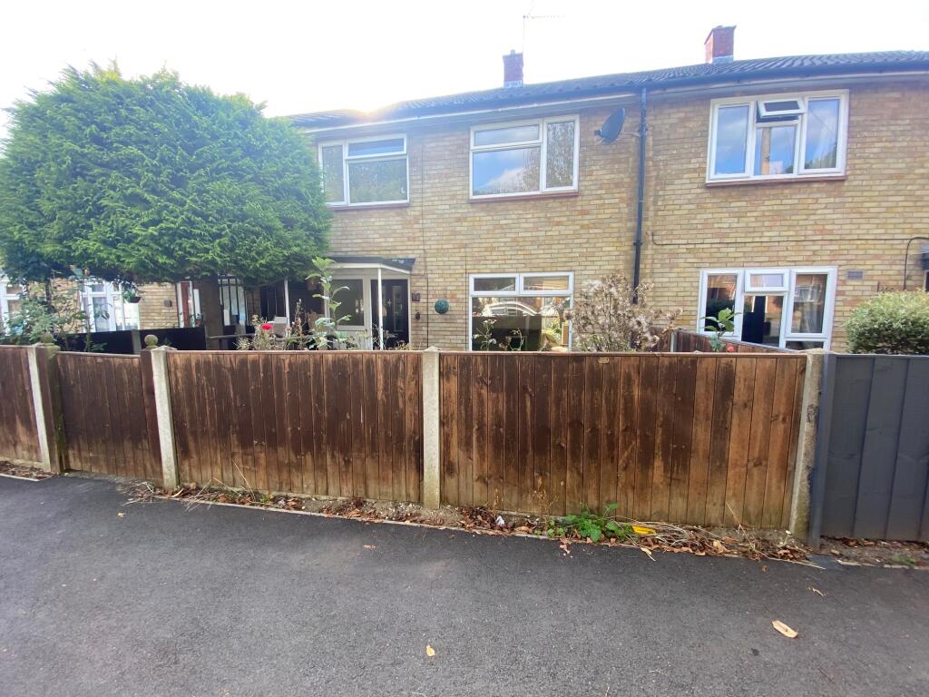 Main image of property: Homestead Moat, SG1