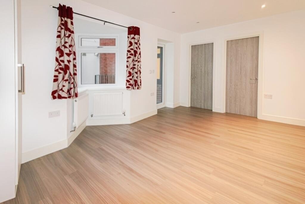 Main image of property: London Road Croydon CR0