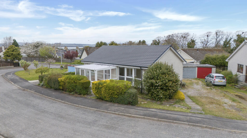 Main image of property: 18 Mayfield Wynd, Tain, Ross-Shire, IV19 1LL