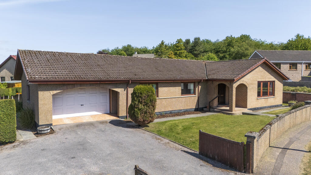 Main image of property: 9 Rowan Crescent, Dornoch, Sutherland, IV25