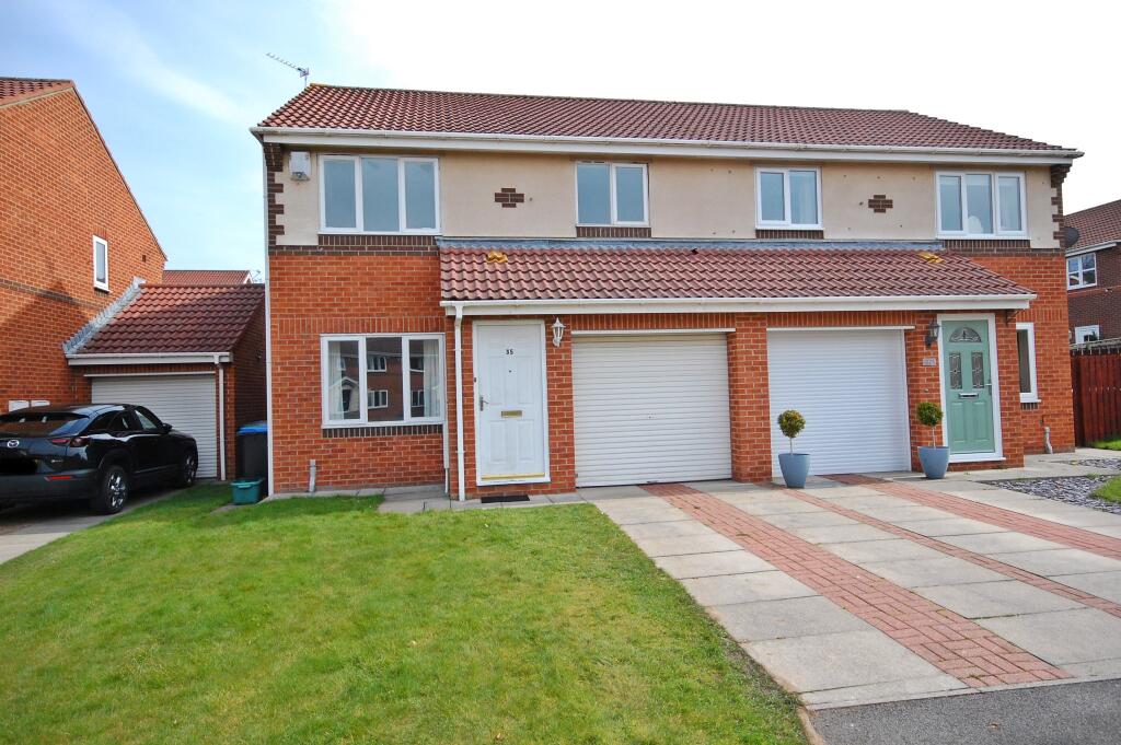 Main image of property: Bridgemere Drive, Framwellgate Moor, Durham, DH1