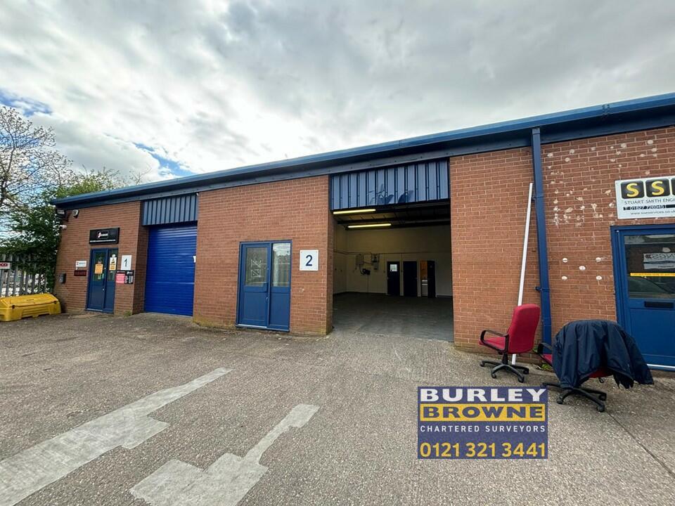 Light industrial facility to lease in Unit 2, Tame Valley Business