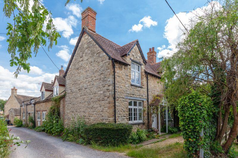 Main image of property: Laundry Lane, Aston