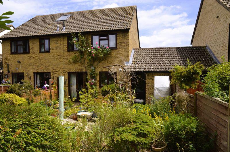 Main image of property: Dovehouse Close, Eynsham 