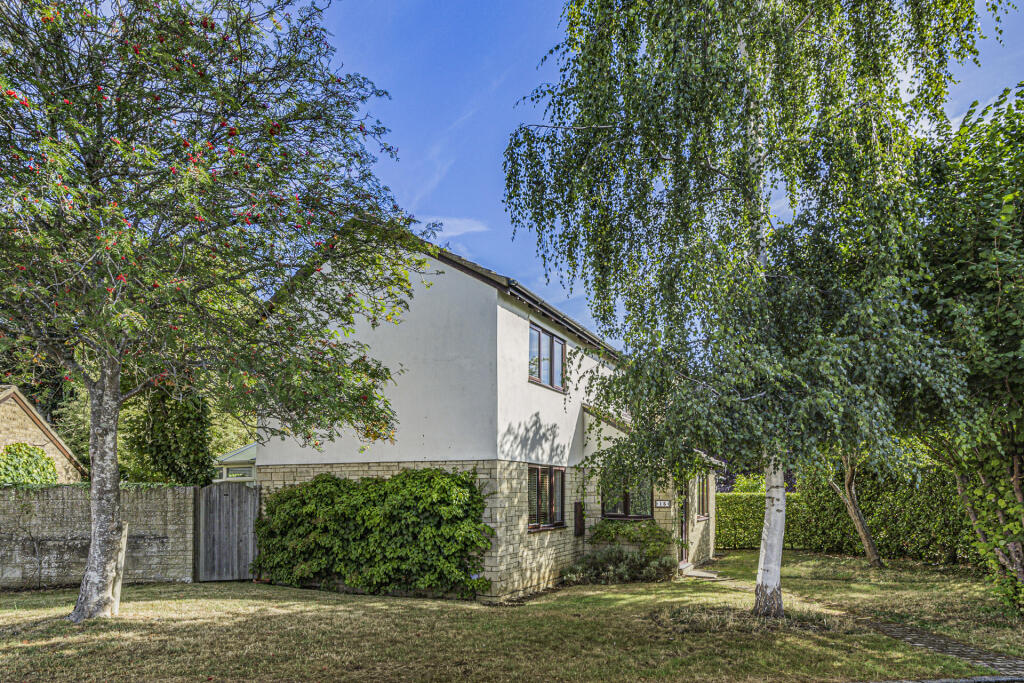 Main image of property: Dovehouse Close, Eynsham, Oxfordshire