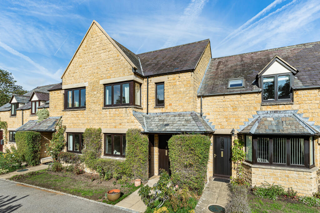 Main image of property: The Lanes, Bampton, Oxfordshire