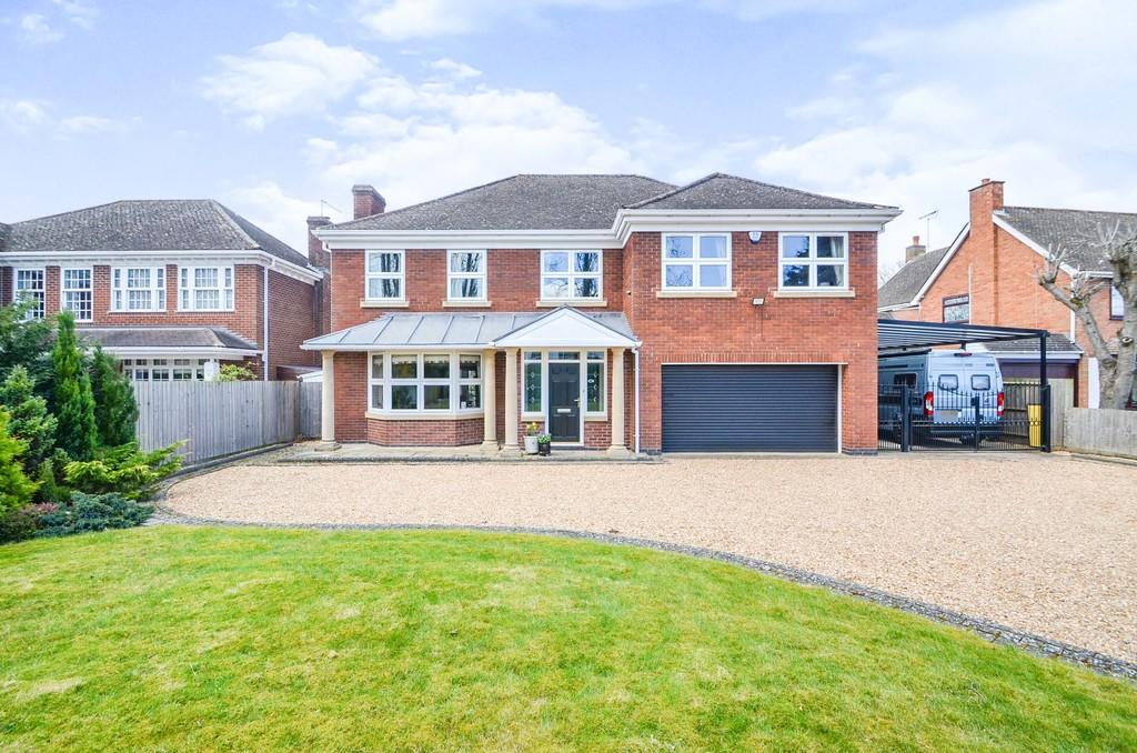 5 bedroom detached house for sale in Limetree Avenue, Bilton, Rugby, CV22