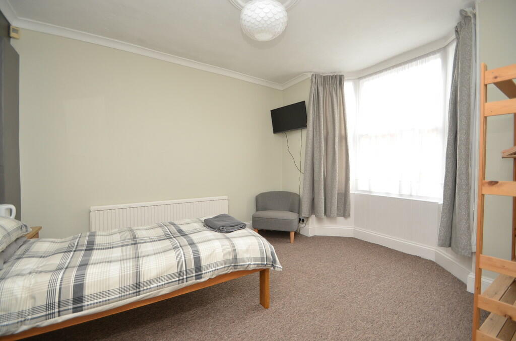 Additional property image - George Street, Rugby