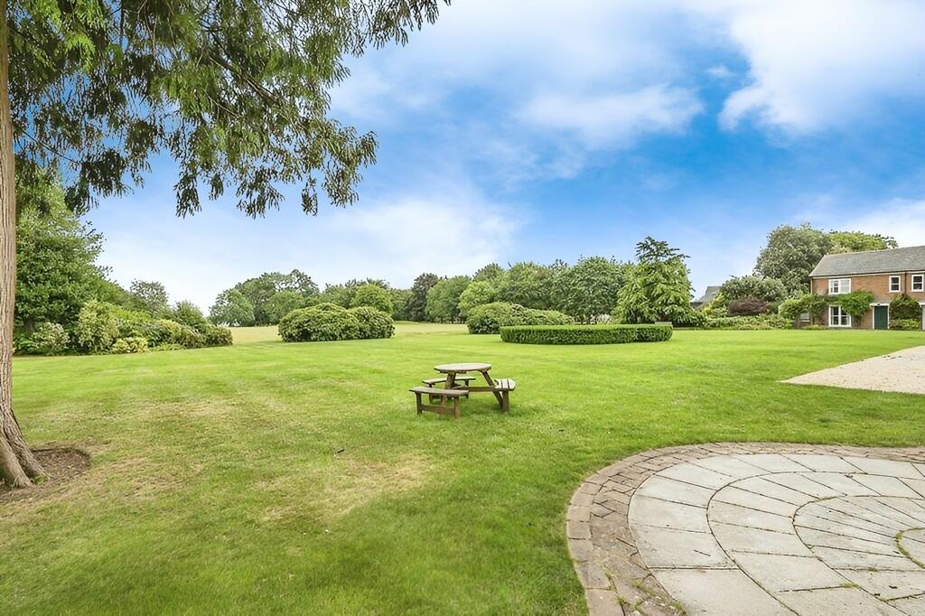 Additional property image - Dunchurch Hall, Dunchurch, Rugby